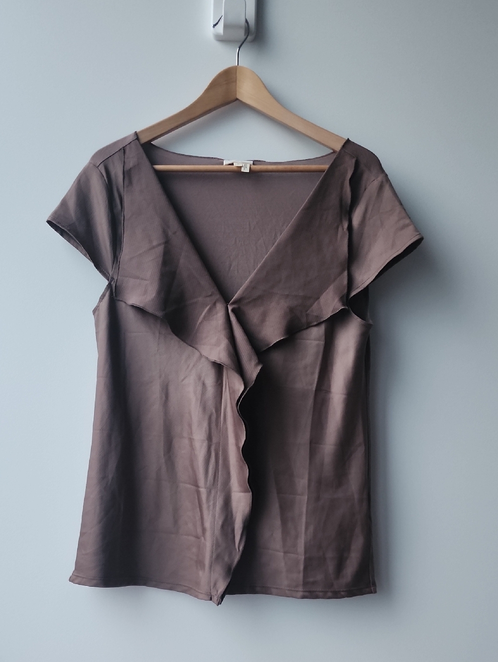 Meadow Rue Anthropologie Silk Ruffle Front Short Sleeve Jersey Knit Blouse Top